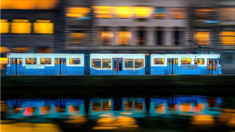 Al via il progetto di treno - tram del luganese