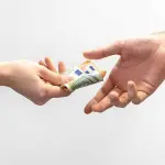 Decreto esecutivo sul salario minimo approvato