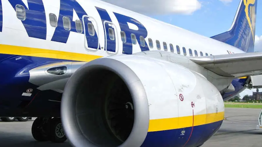 Dipendenti dell'aeroporto licenziati preventivamente