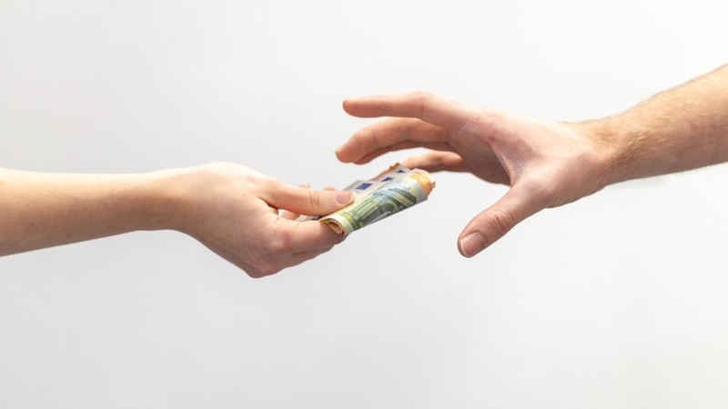 Il salario minimo è ora in vigore in Ticino